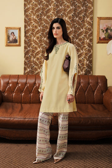 "Labyrinth" Embroidered Set (Women)